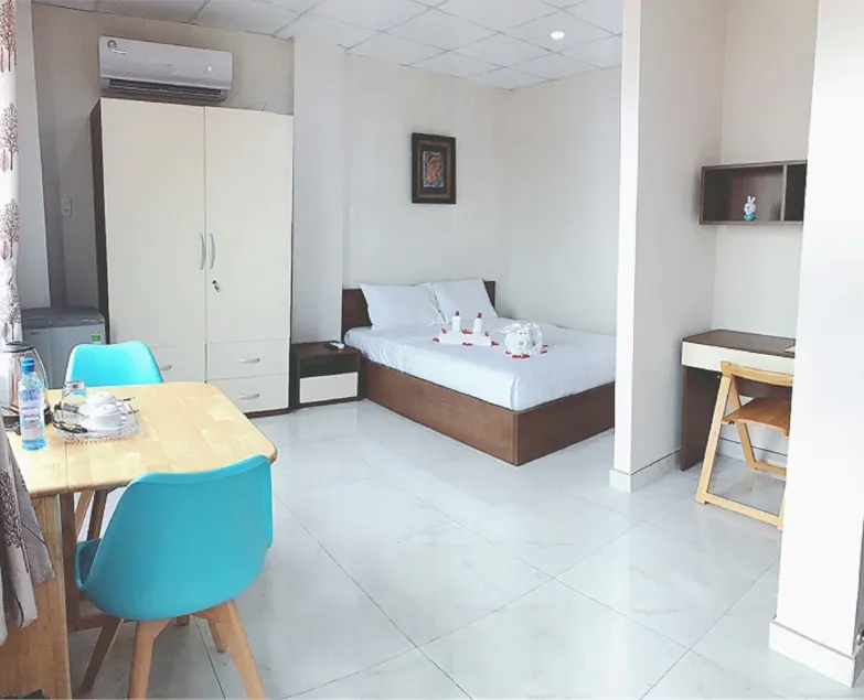 Airstar Apartment - Image 1