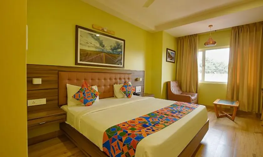 Fabhotel Emerald Resort - Image 1