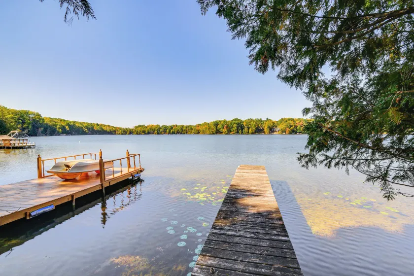 Walk to Water: Lake House in Suring! - Image 1