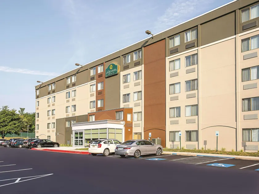 La Quinta by Wyndham Baltimore N / White Marsh - Image 1