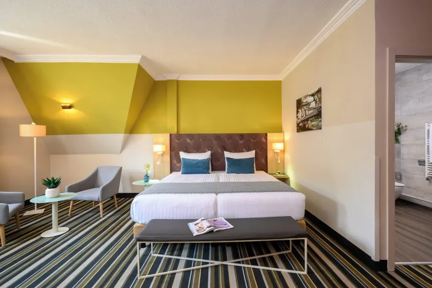 Leonardo Hotel Budapest - Image 1