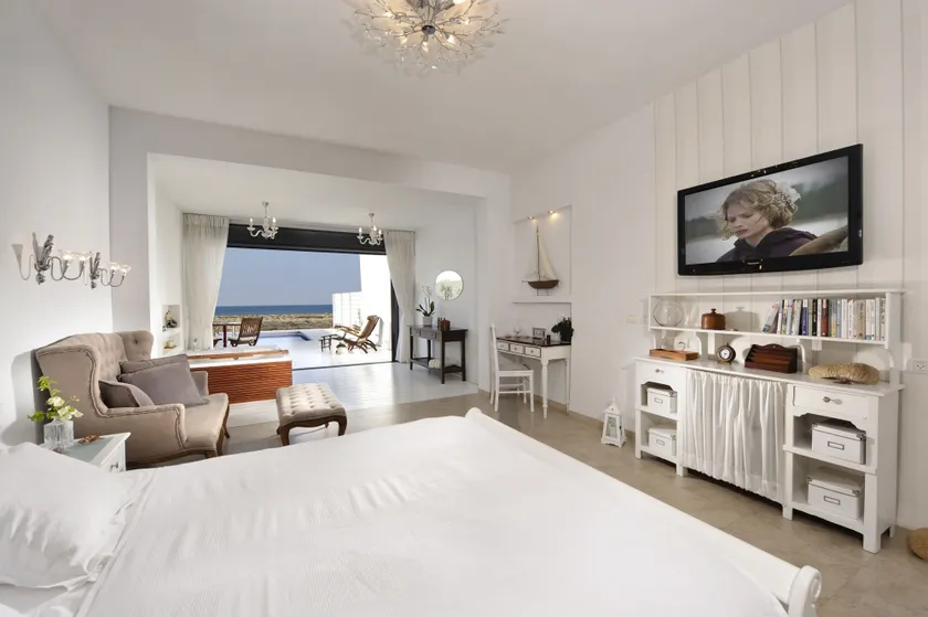 Yamim Suites On The Beach - Image 1