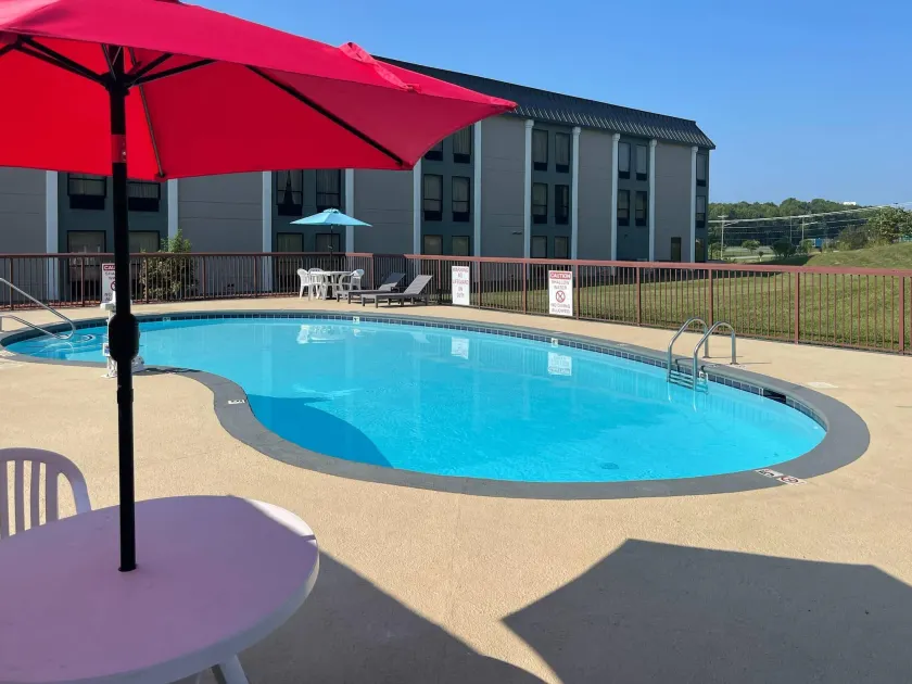 Quality Inn & Suites Lexington South - Image 1