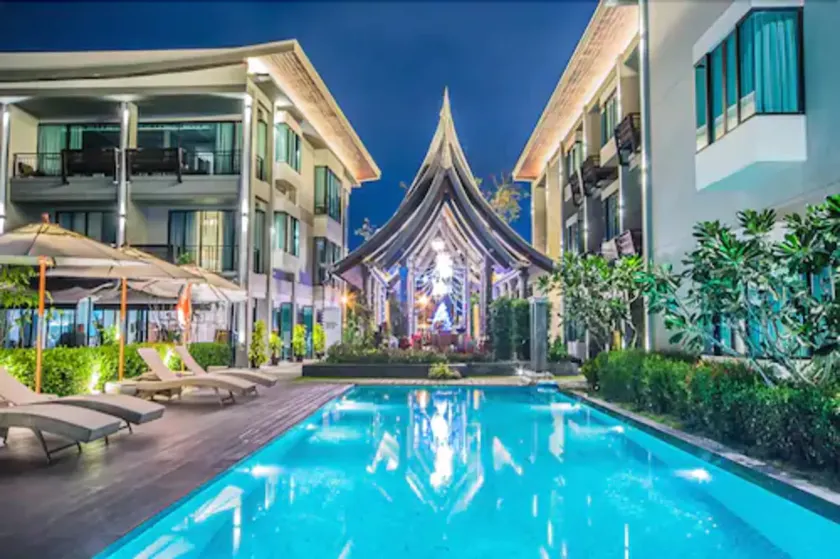 Maraya Hotel & Resort - Image 1