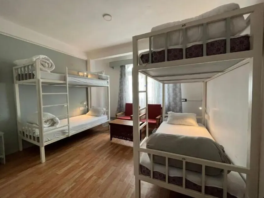 Mellow Fellow Hostel - Room