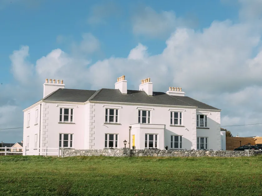 Armada House - Image 1
