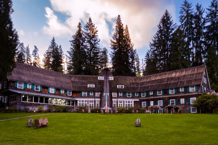 Lake Quinault Lodge - Image 1