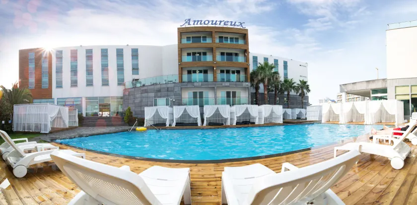 Amoureux Resort - Image 1