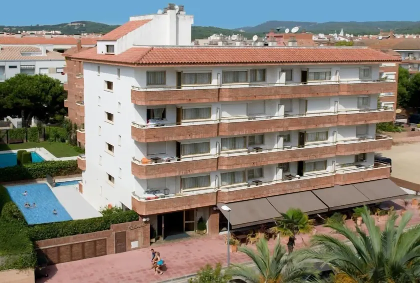 Apartamentos Eldorado - Image 1