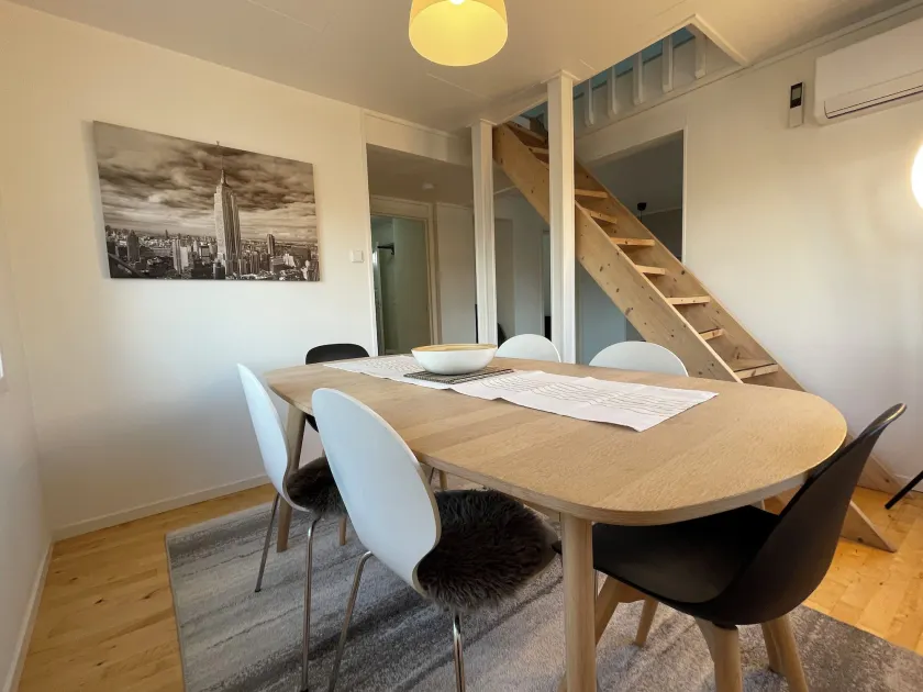 Stavanger BnB 10 Nicolas Parking Generous terrace - Image 1