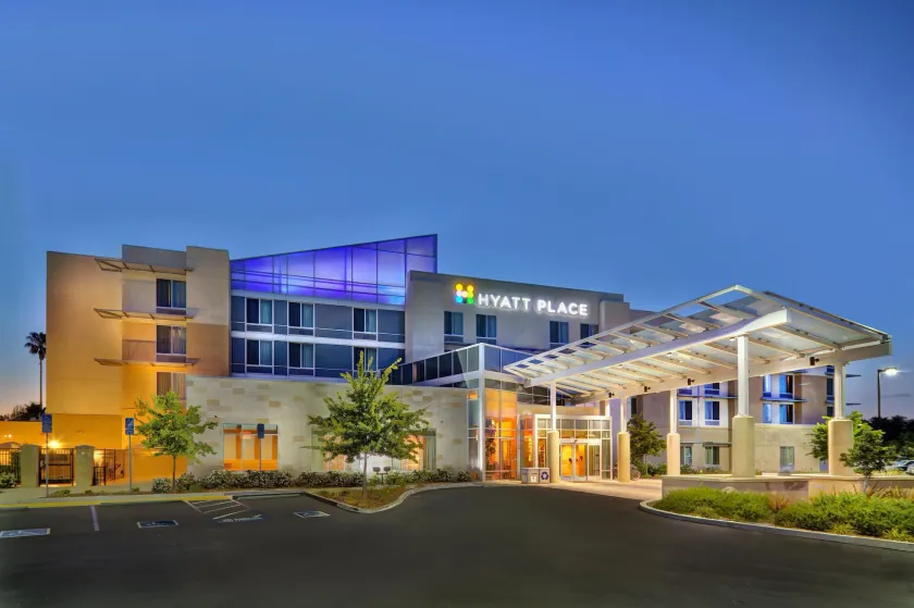 Hyatt Place UC Davis - Image 1