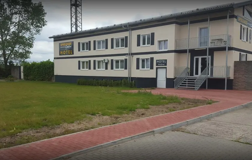 CASILINO Hotel A 24 Wittenburg - Image 1