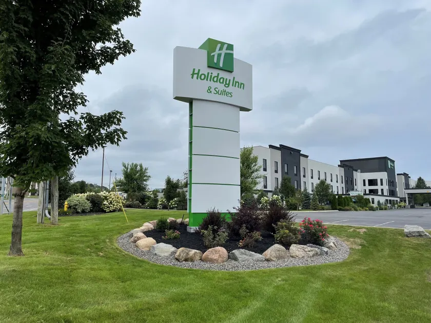 Holiday Inn & Suites Syracuse Airport - Liverpool by IHG - Image 1
