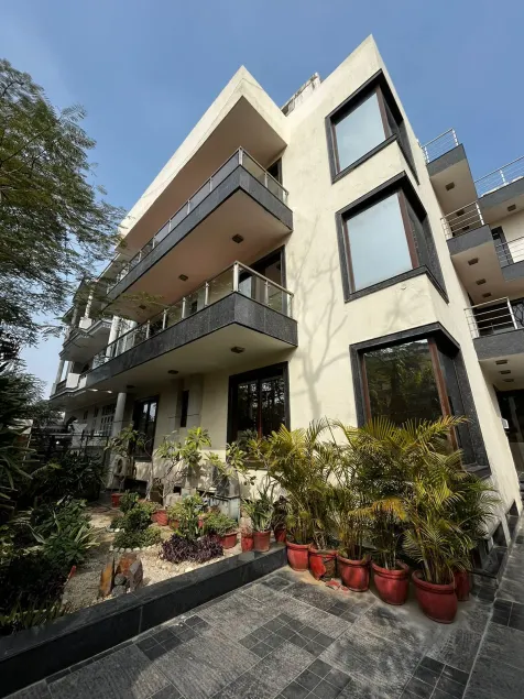 Yuhi Suites - Image 1