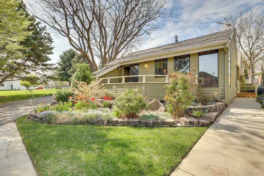 Nampa Vacation Rental Townhome Near Lake Lowell! - Image 1