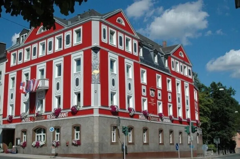 Hotel Strauss - Image 1