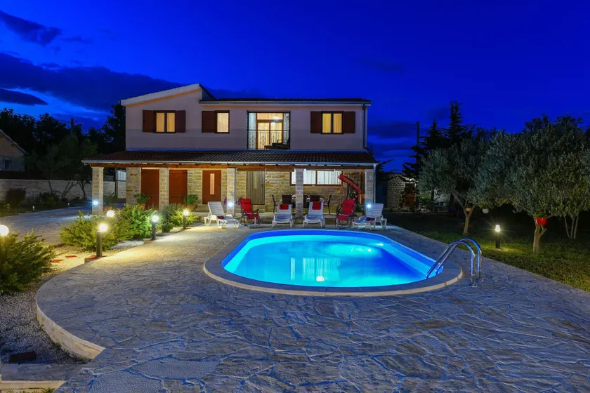 Villa Ivana ZadarVillas - Image 1