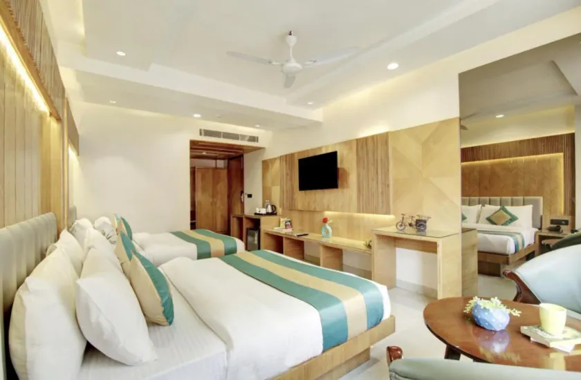 Hotel The Kelvish Delhi Airport - Image 1