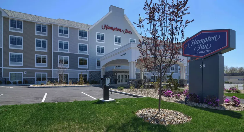 Hampton Inn Lincoln White Mountains - Image 1