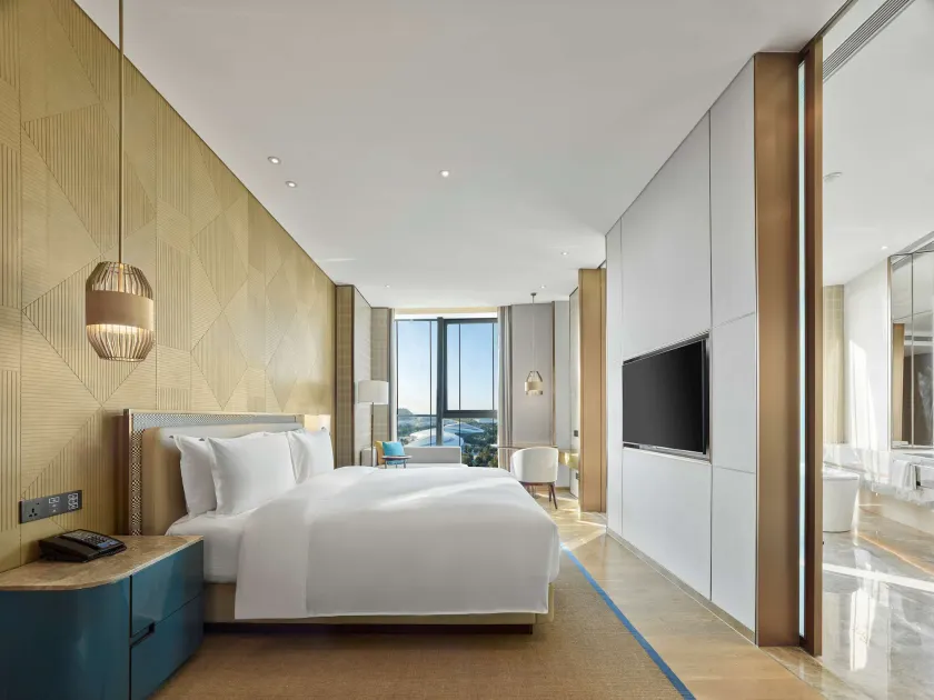Hilton Hainan Ocean Flower Island - Image 1