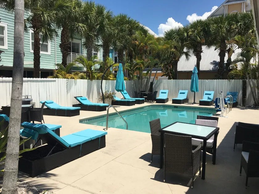 Bonita Beach Inn and Suites - Image 1