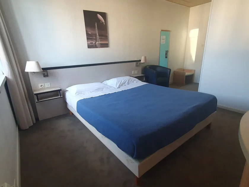 Hotel Terminus - Gare - Image 1