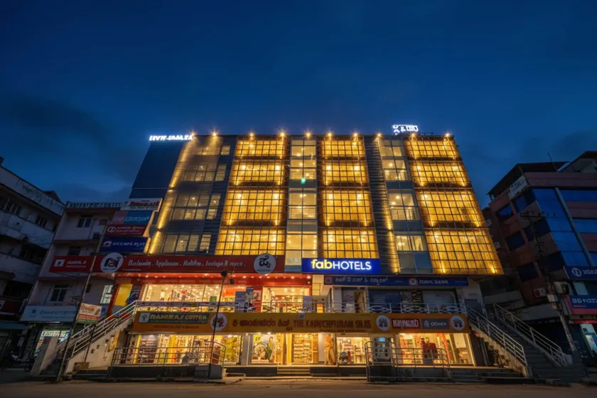 FabHotel Champion Gateway - Yelahanka - Image 1
