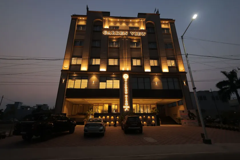 Garden View Hotel And Spa - Image 1