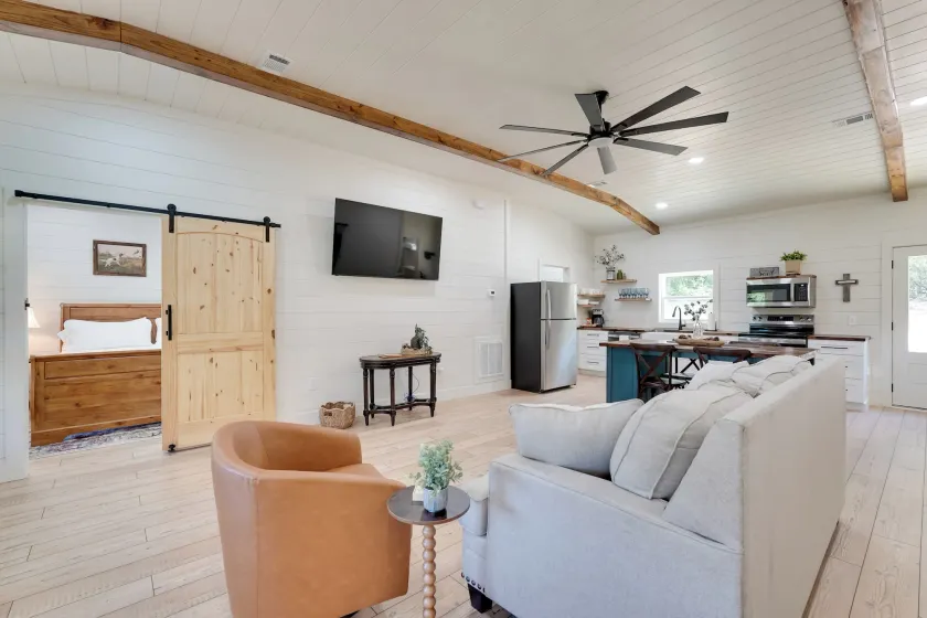 Nature-centric Retreat! Newly Built Millen Cottage - Image 1