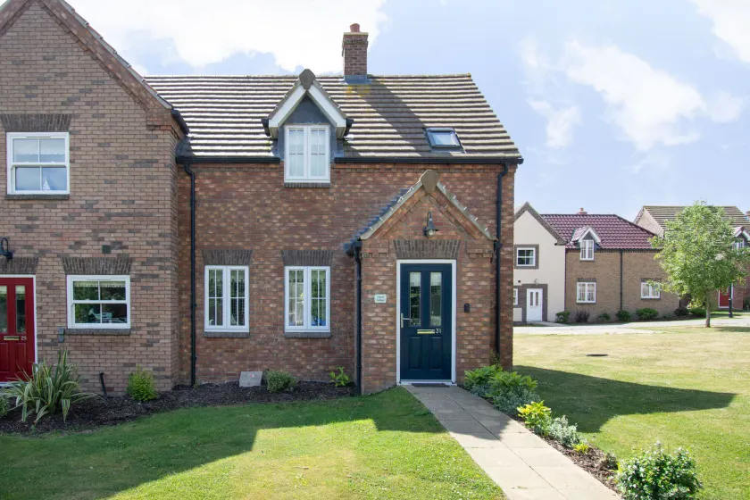 Lilipad Cottage - Image 1
