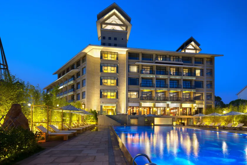 Silver World Hotels Resorts - Image 1