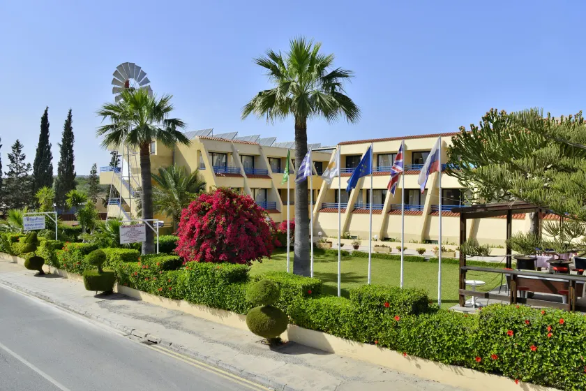 Napa Prince Hotel Apts - Image 1