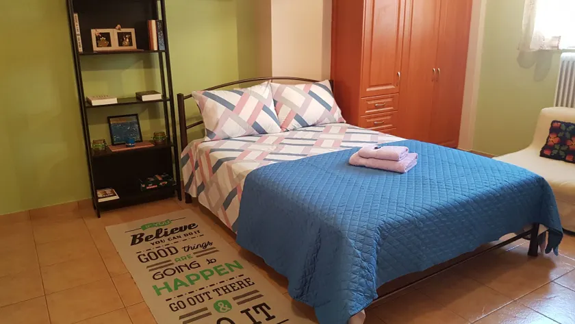 Cozy Loft - Image 1
