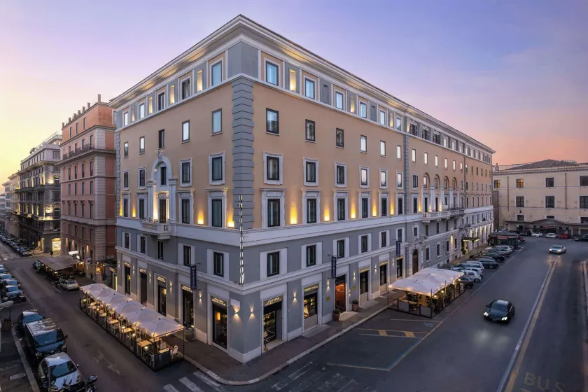 Golden Tulip Rome Piram - Image 1
