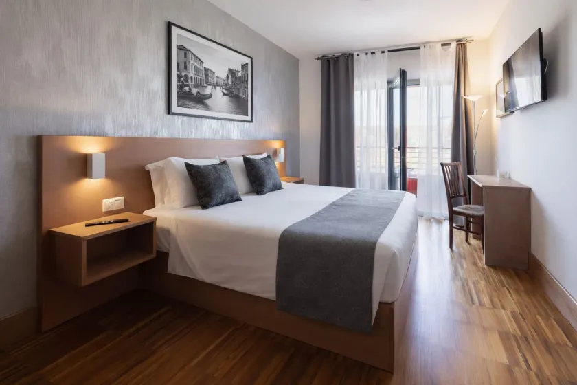 Torre Antica Venice Airport Hotel - Image 1
