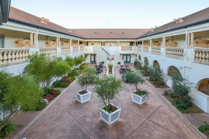 The Lodge at Healdsburg, Tapestry Collection by Hilton - Image 1