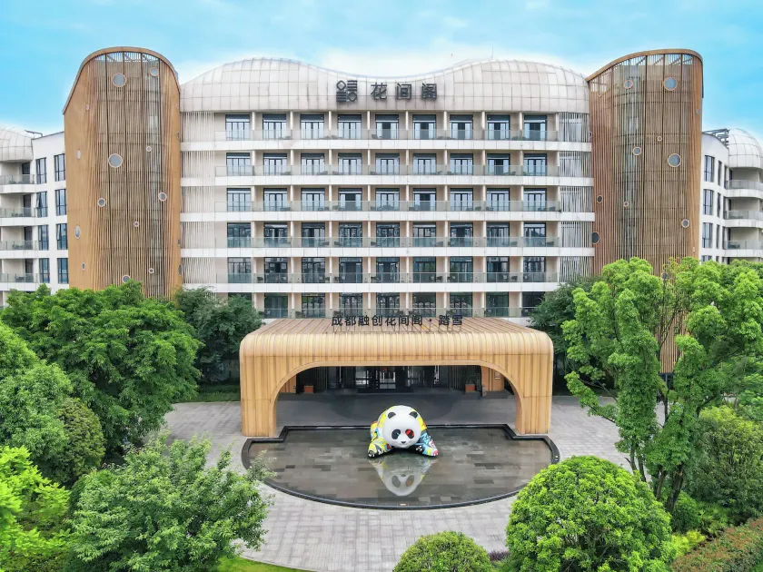 Blossom Attic Chengdu Sunac - Image 1
