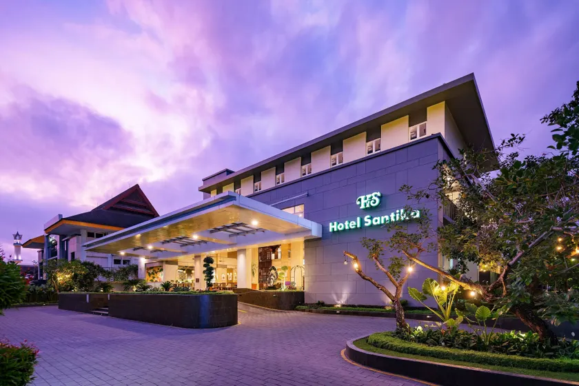 Hotel Santika Mataram - Image 1