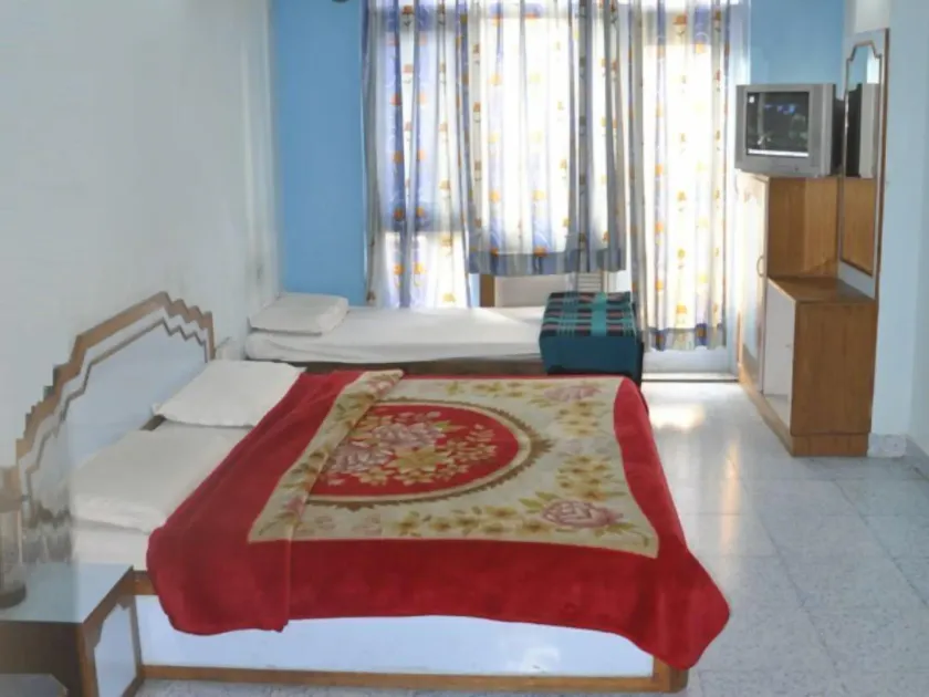 AASHIRWAD HOTEL - Image 1