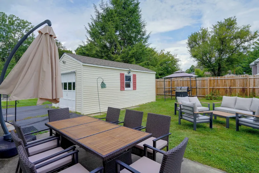 Fall Fun in the Berkshires: Yard, Patio, Playset - Image 1