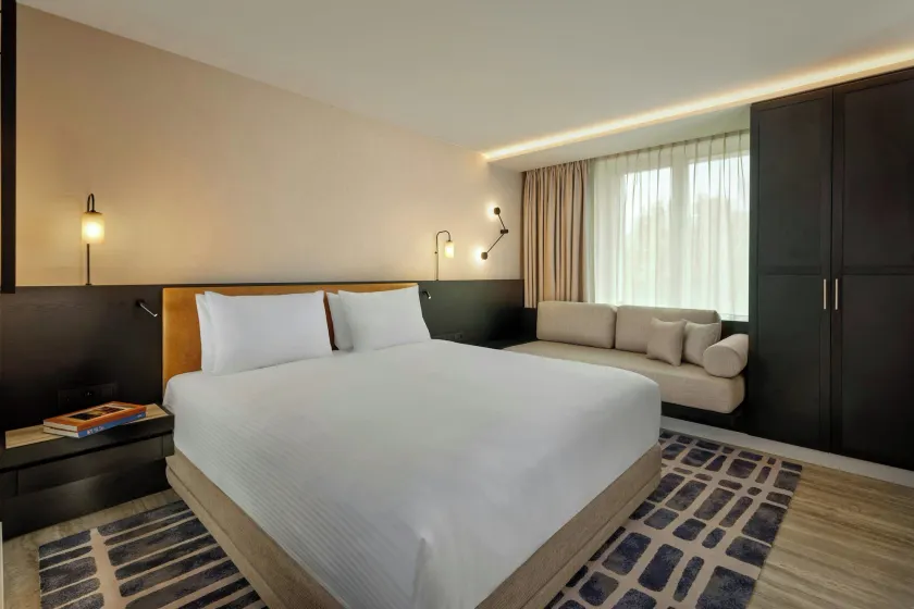 Courtyard by Marriott Ghent - Image 1
