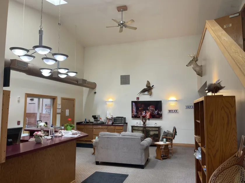 Ausable Valley Inn - Lobby