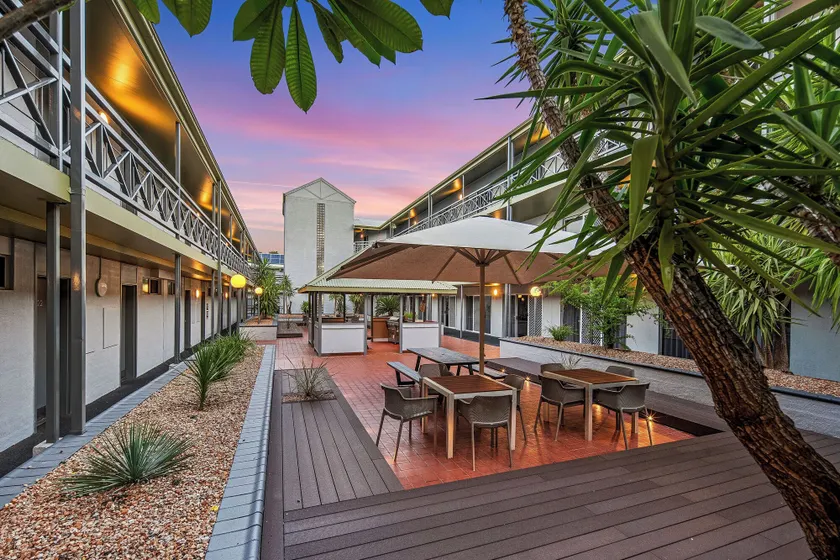 Stay at Alice Springs Hotel - Image 1