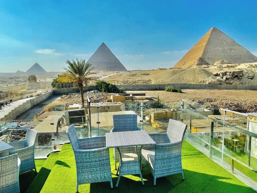 White House Pyramids view - Image 1
