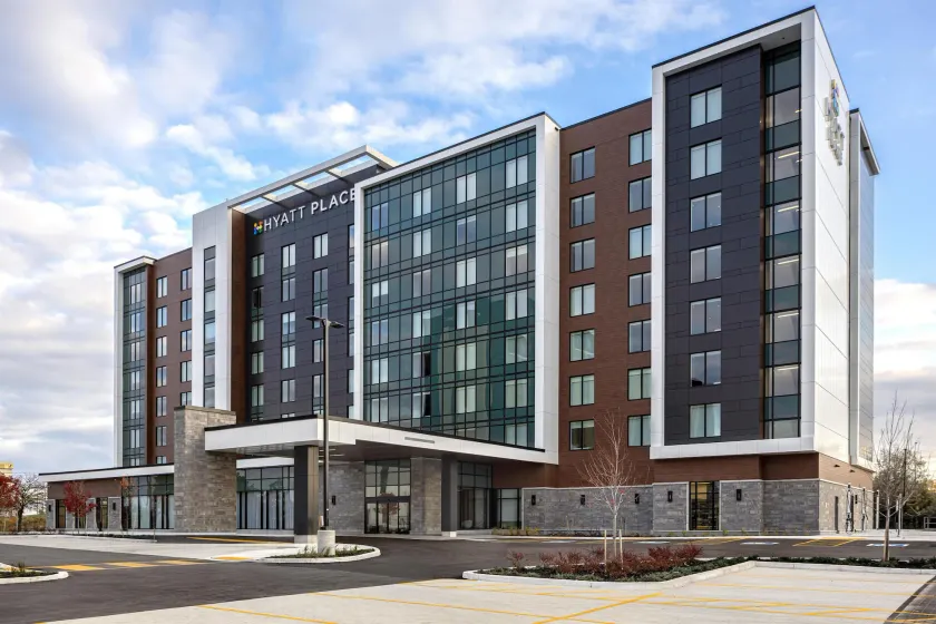 Hyatt Place Toronto Airport - Image 1