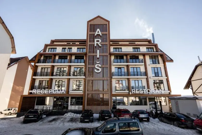 Apart-Hotel Ariš Kopaonik - Image 1