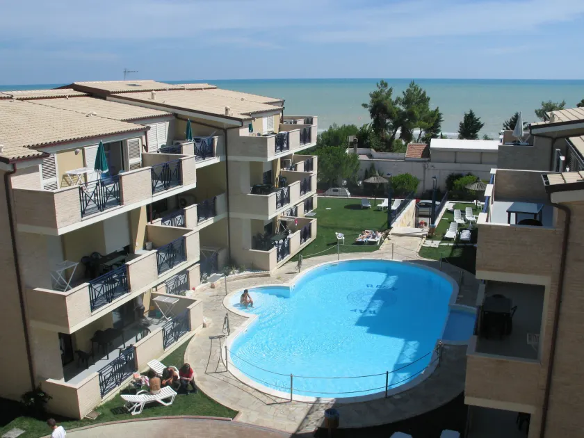 Green Bay Village - Image 1