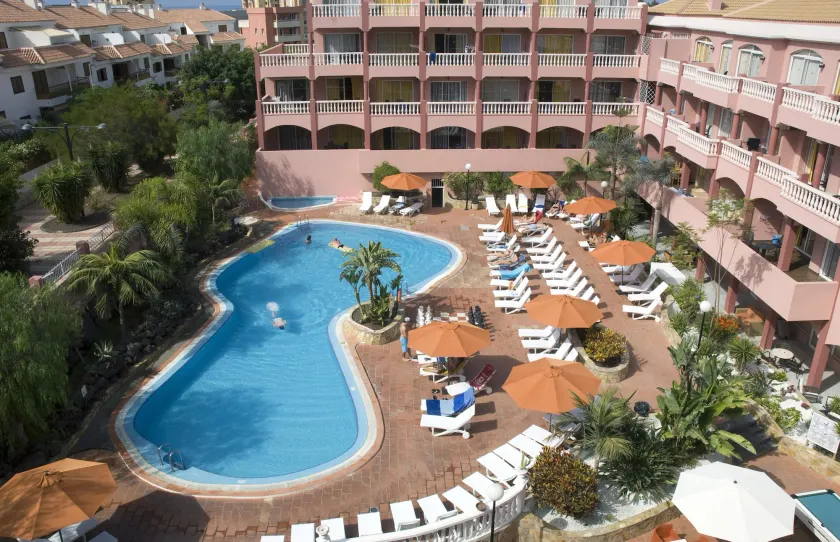 Apartamentos Marola Park - Image 1