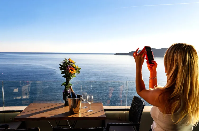 Royalis Suites Rafailovici - Beachfront Sea View Apartments - Image 1