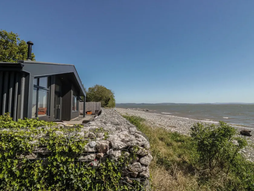 Driftwood Cottage - Image 1